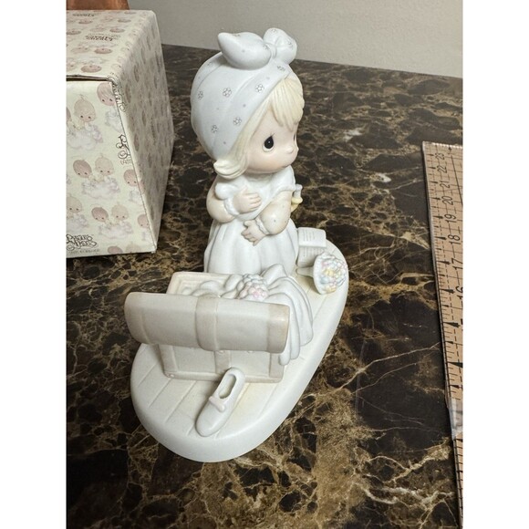 precious moments figurine Precious Memories - Picture 9 of 10